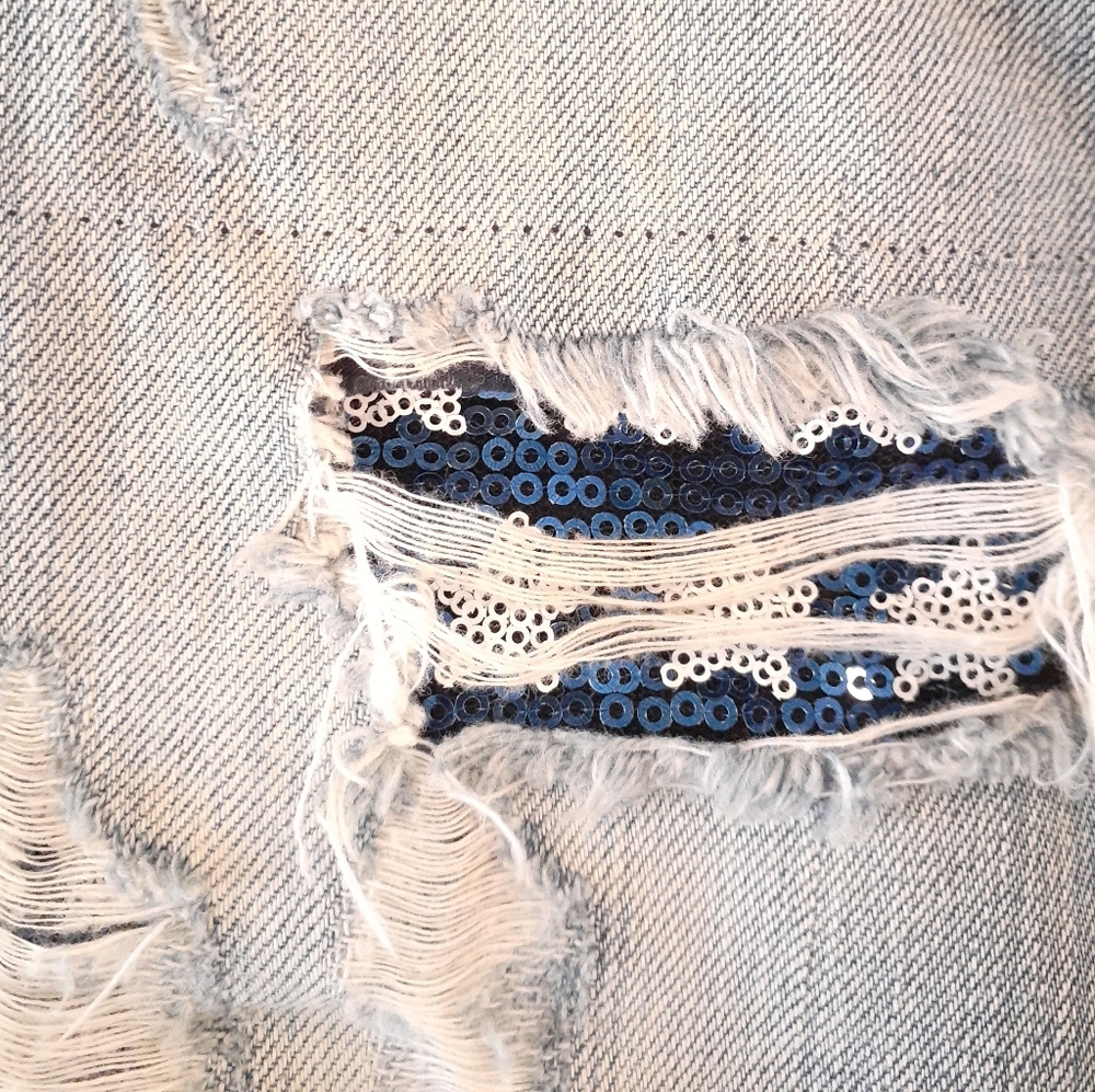 Cache Distressed Jeans Sequins Details - image 5